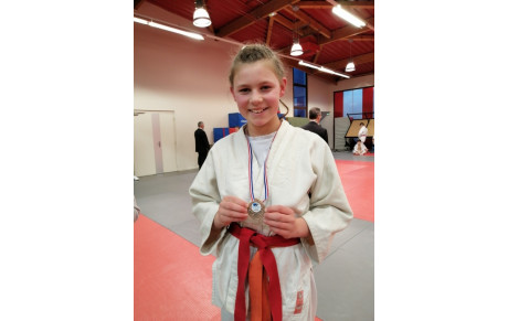 Marion Clément 4 éme au district 2 Benjamines  